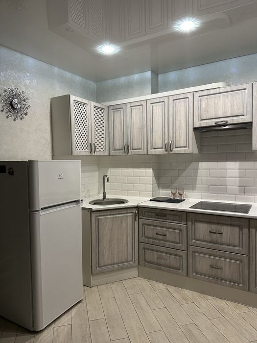 Подобово ЖД вокзал ЖК Александрія.1 кімн велика студіа