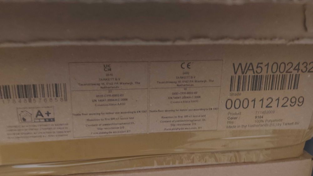 Wykładzina dywanowa płytki DESSO ESSENCE Maze 50x50cm