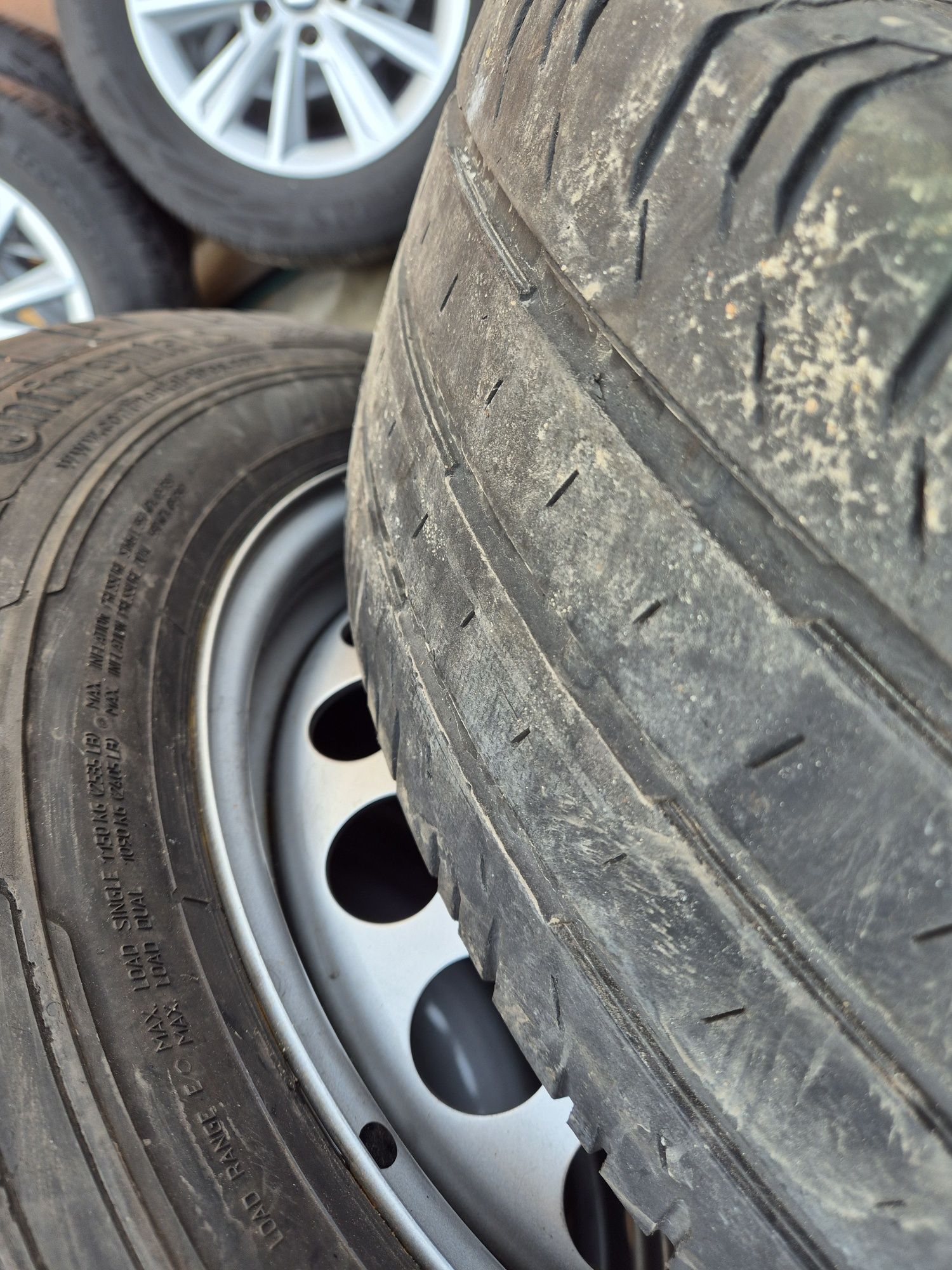 Felgi stalowe z oponami vw crafter 16 205/75/16c  continental 5x120
