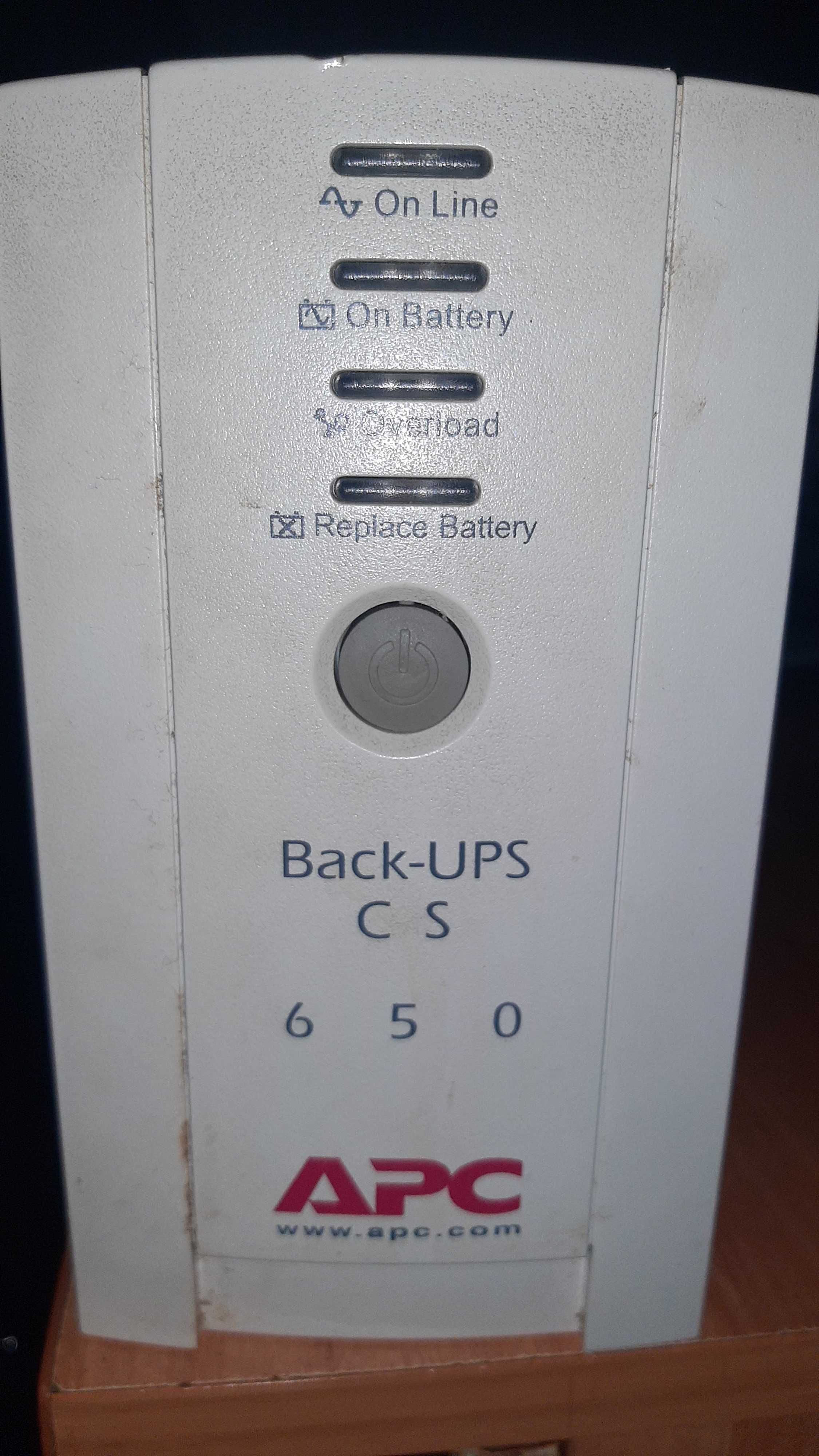 Безперебійник APC Back-UPS CS 650