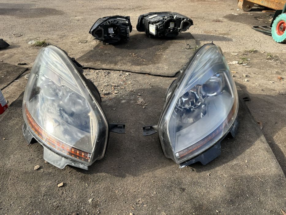 Фара ксенон Сітроен С4 гранд пікассо citroen c4 grand picasso xenon