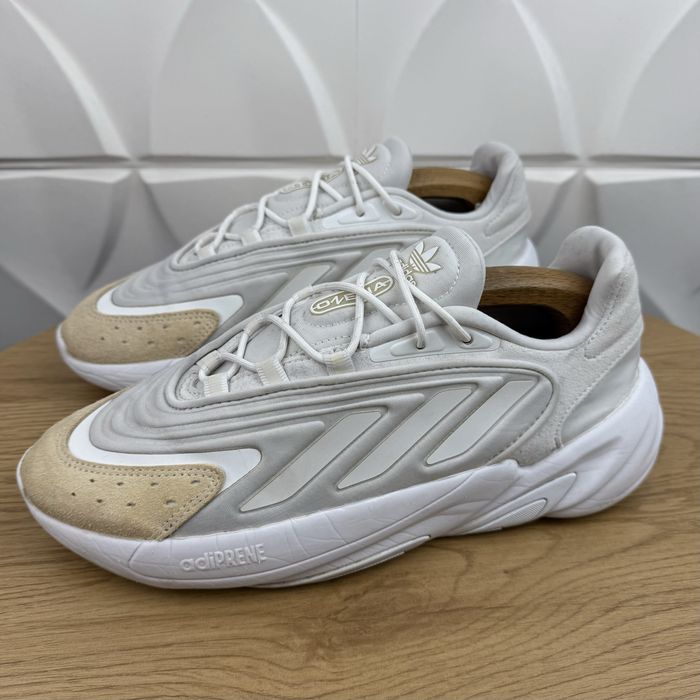 Оригінальні кросівки Adidas ozelia