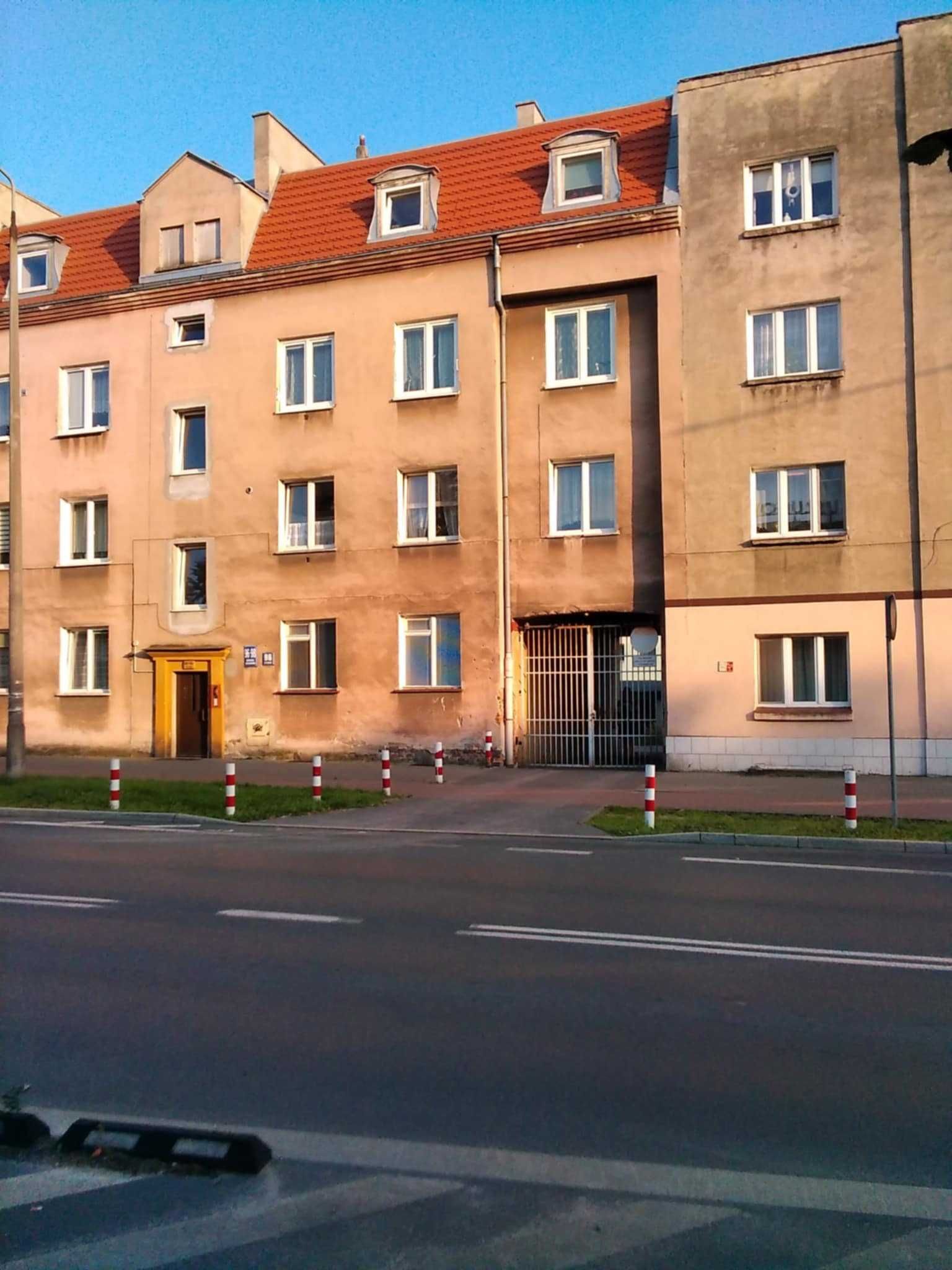 Sprzedam garaż na osiedlu Tarpno