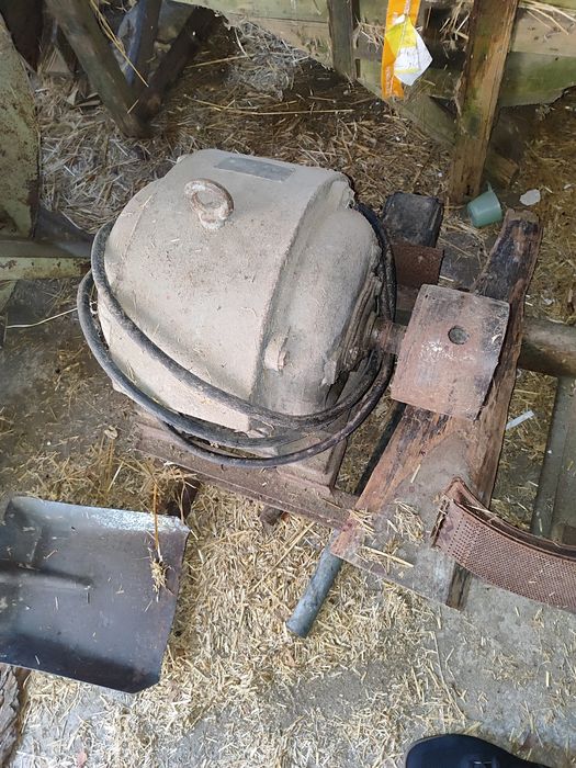 Silnik trójfazowy moc 14 kw 1460 obr/min produkcja zsrr