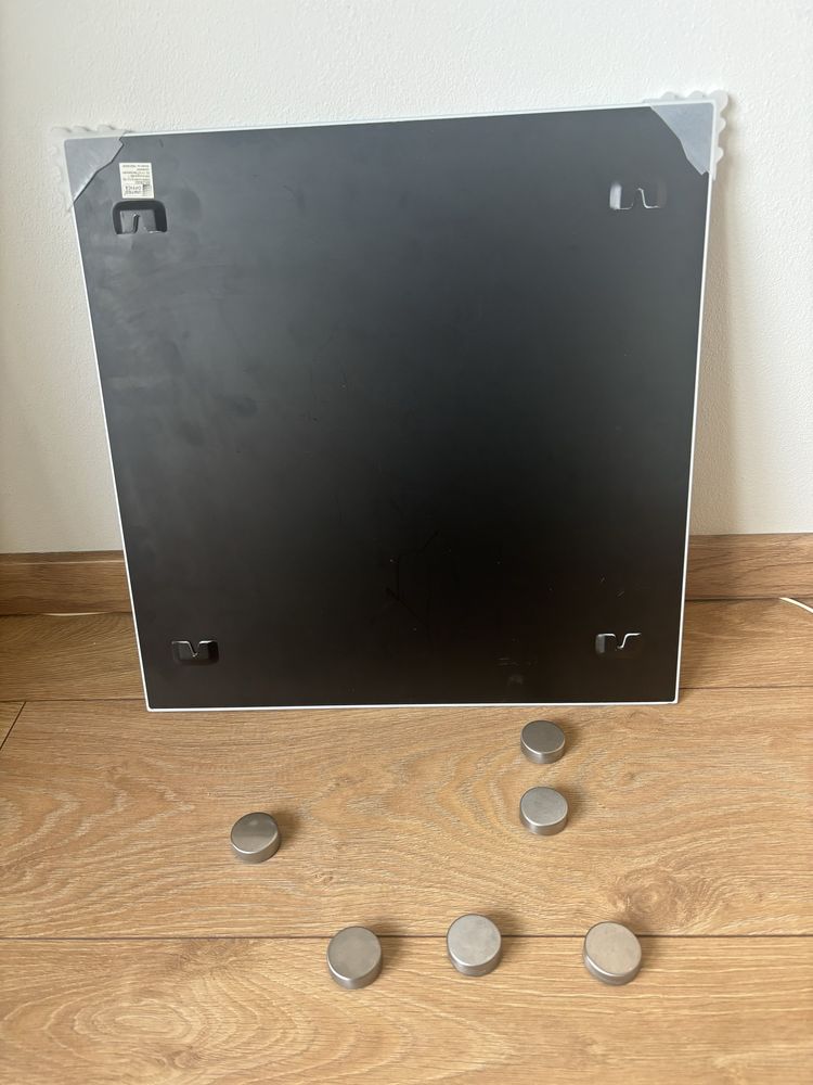 Tablica obraz szklana mangetyczna 40x40 z magnesami