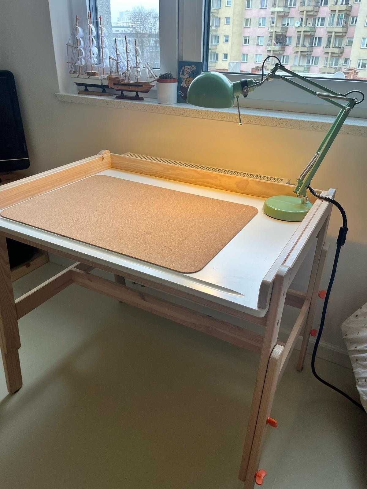 Regulowane biurko z IKEA