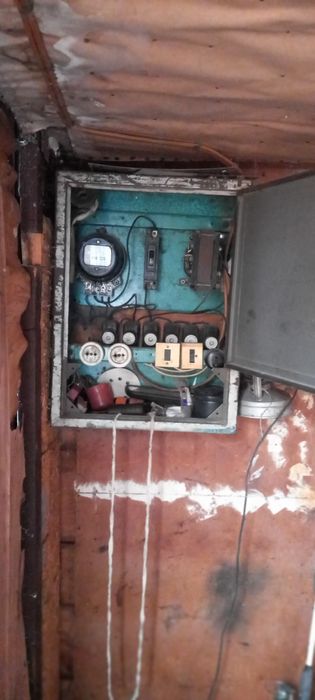 Продам металевий гараж