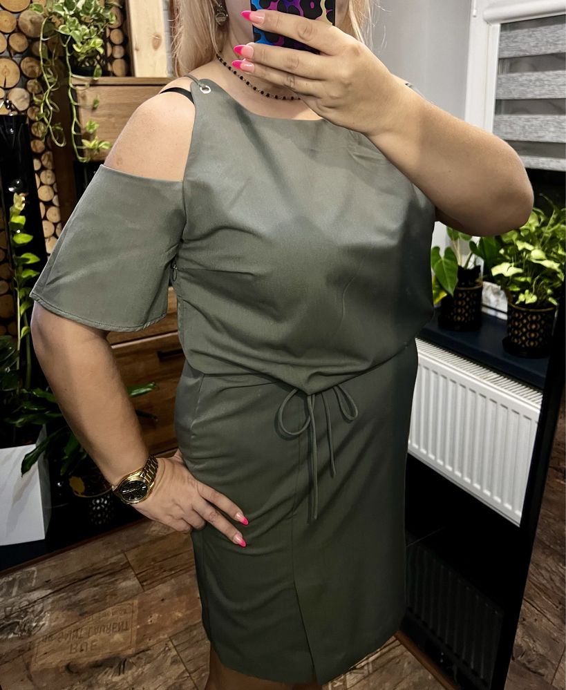 Sukienka khaki Carry 42/XL