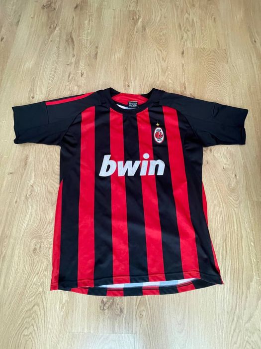 Продаю футболку Ronaldinho