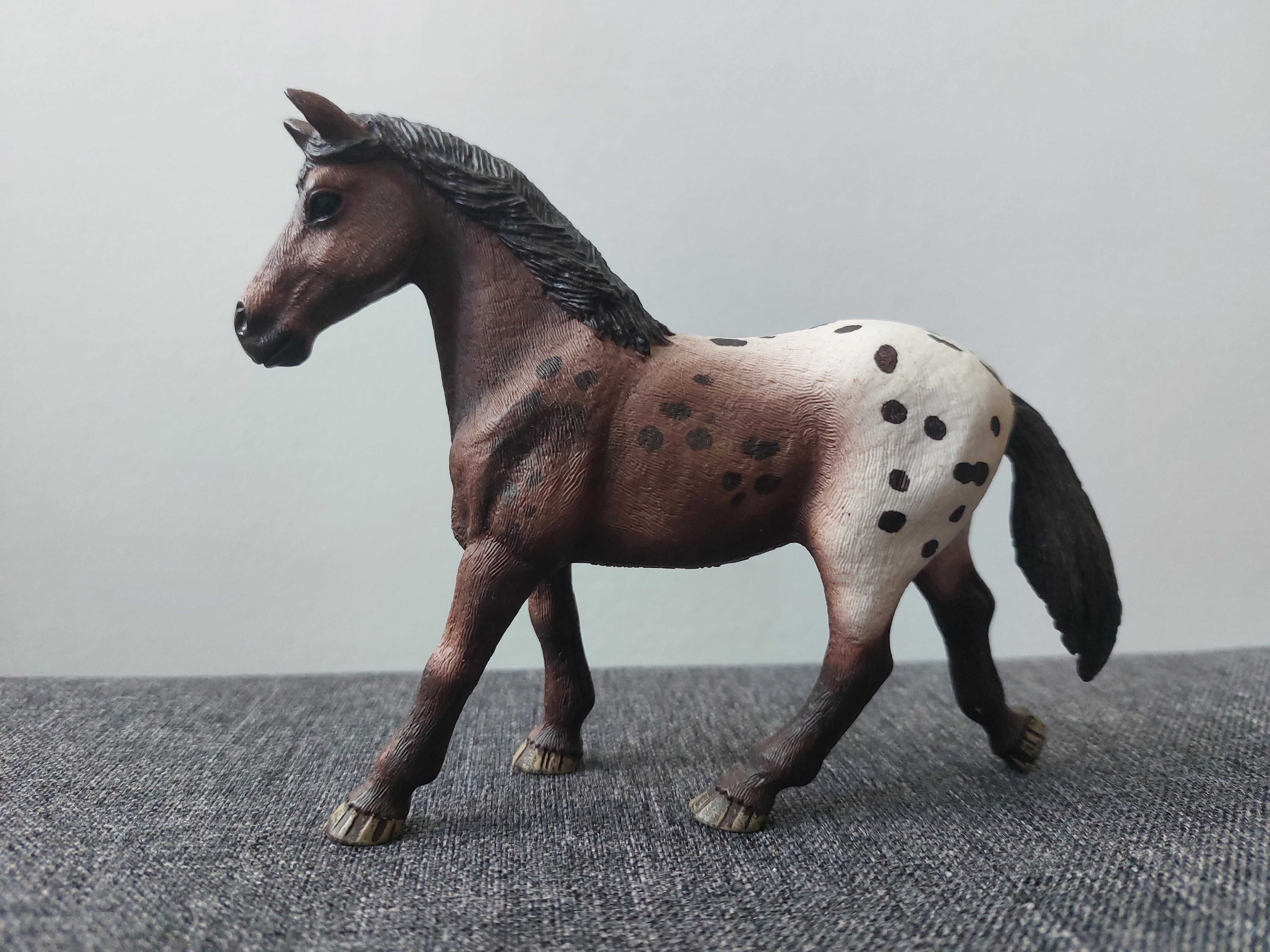 Klacz Appaloosa Schleich