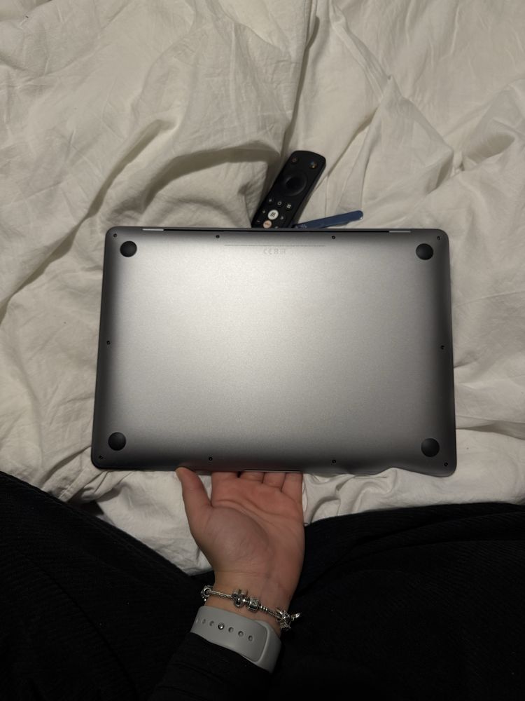 Mac M1 8/256GB (2020)