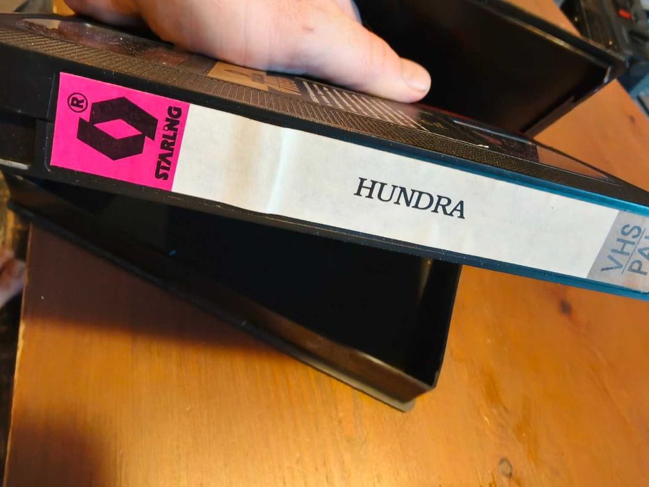 Hundra – VHS STARLING Kraków – ultra rzadkie wydanie kolekcjonerskie
