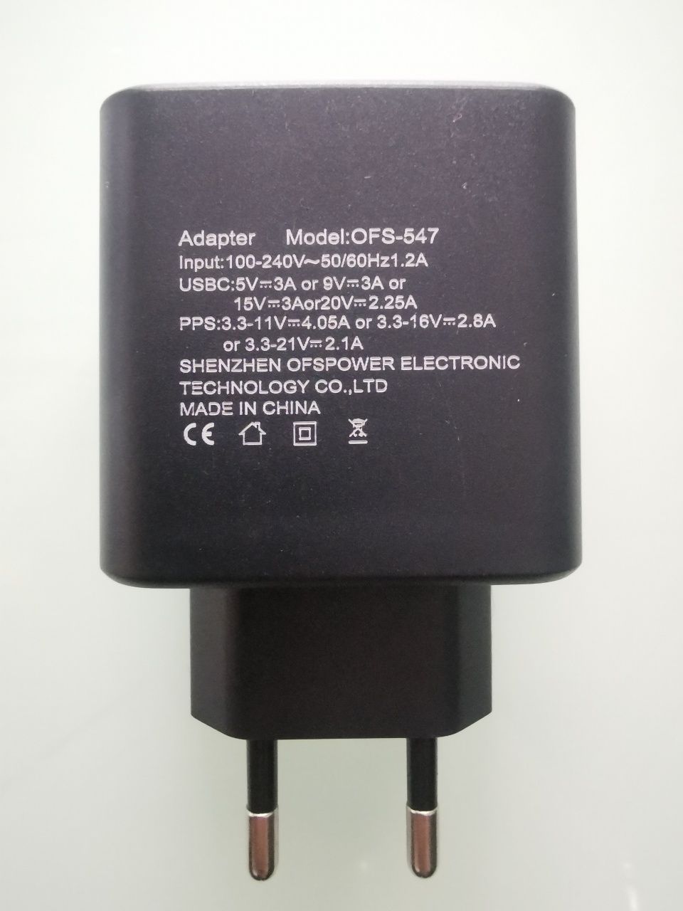 Ładowarka  USB-C  OFC-547 45W