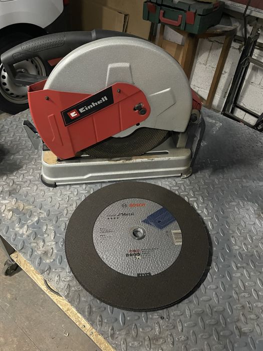 Serra corte Einhell TC-MC 355 com tres discos corte bosch