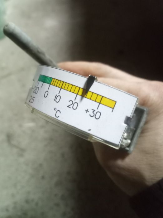 Термометр з холодильника