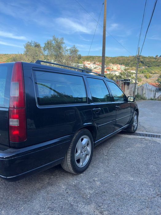 Volvo V70 2.0t.