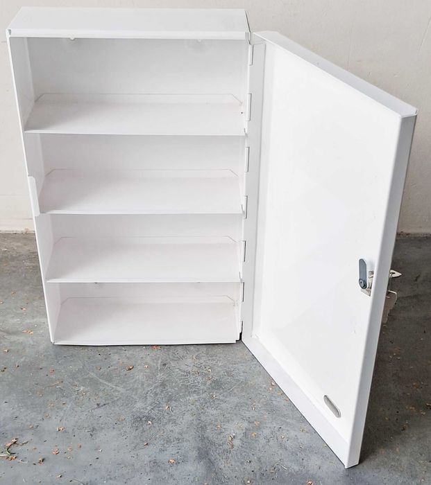 Apteczka metalowa Boxmet A400/Z