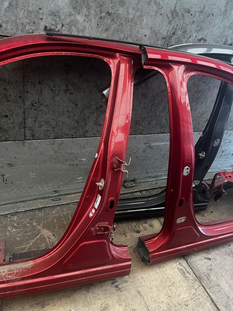 Четверть Мазда сх5 сх3 крило Mazda cx5 cx3 стойка