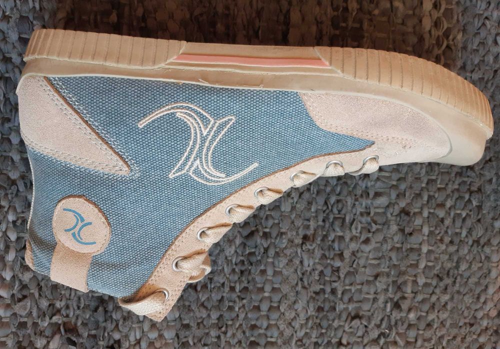 Wysokie błękitne trampki wykończone skórą naturalną Stir Crazy, roz 40