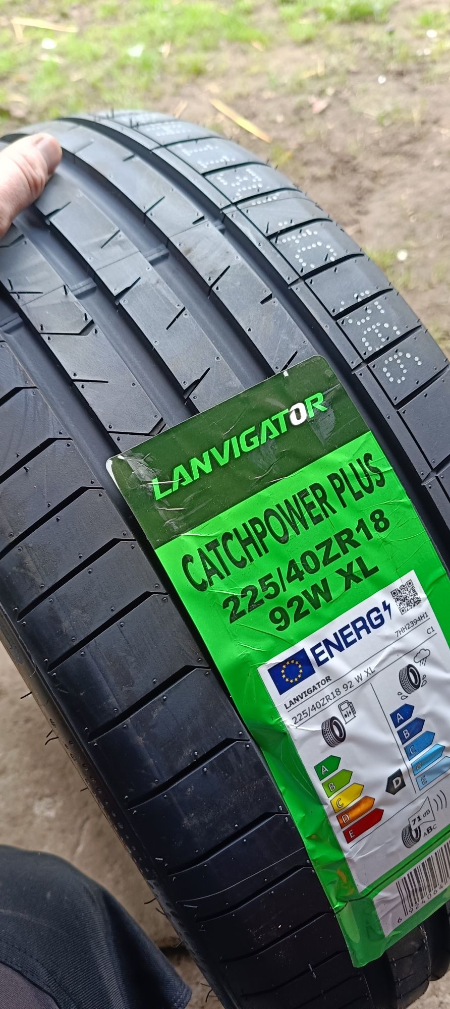 4x 225/40R18 opony Fulda Lanvigator