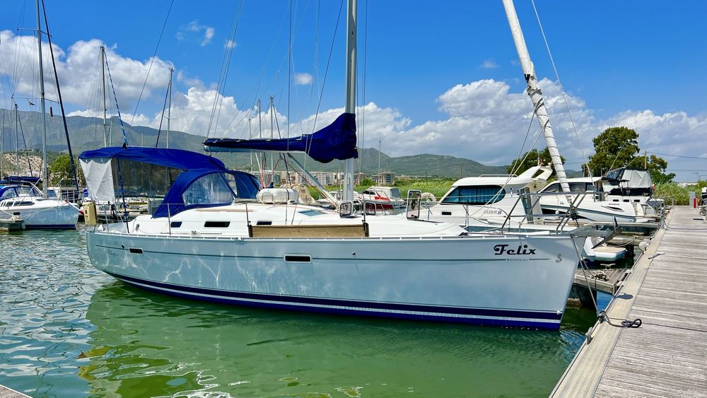Jacht żaglowy Beneteau Oceanis 343 Hiszpania