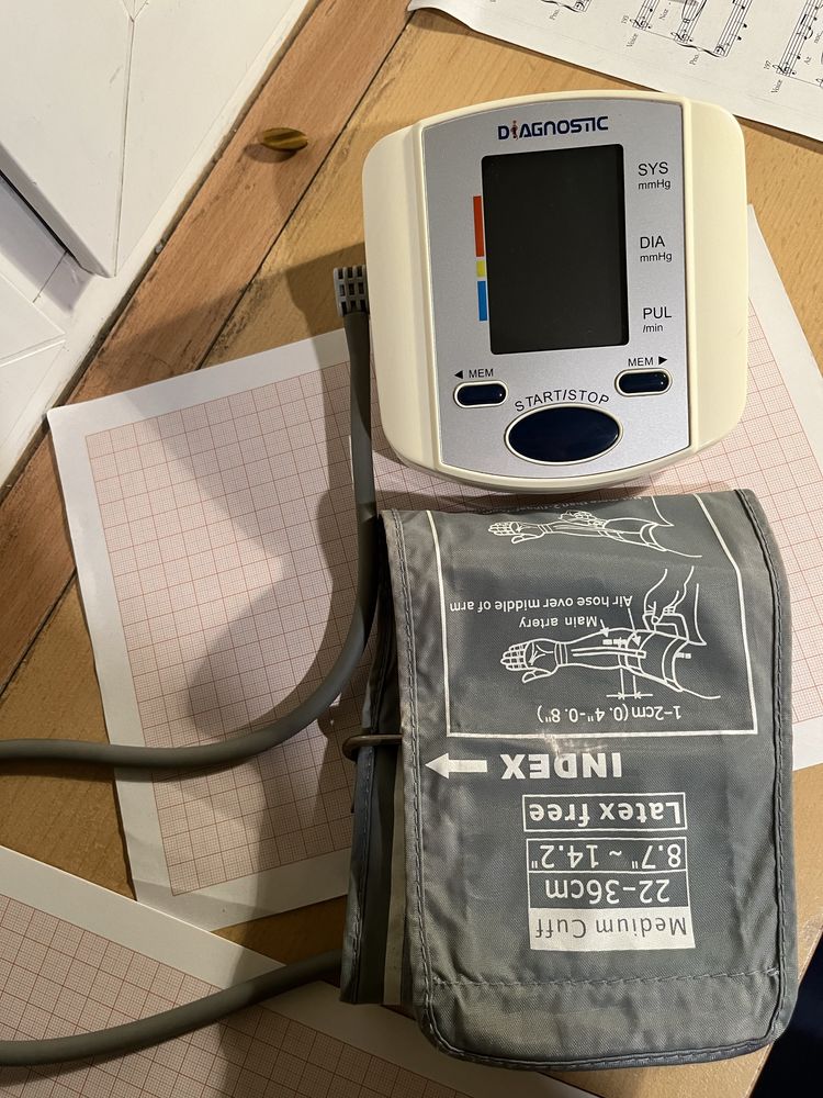 Diagnostic DM-600 IHB ciśnieniomierz automatyczny
