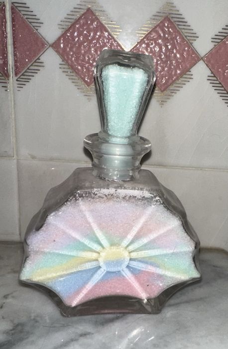Frasco vintage com sais de banho