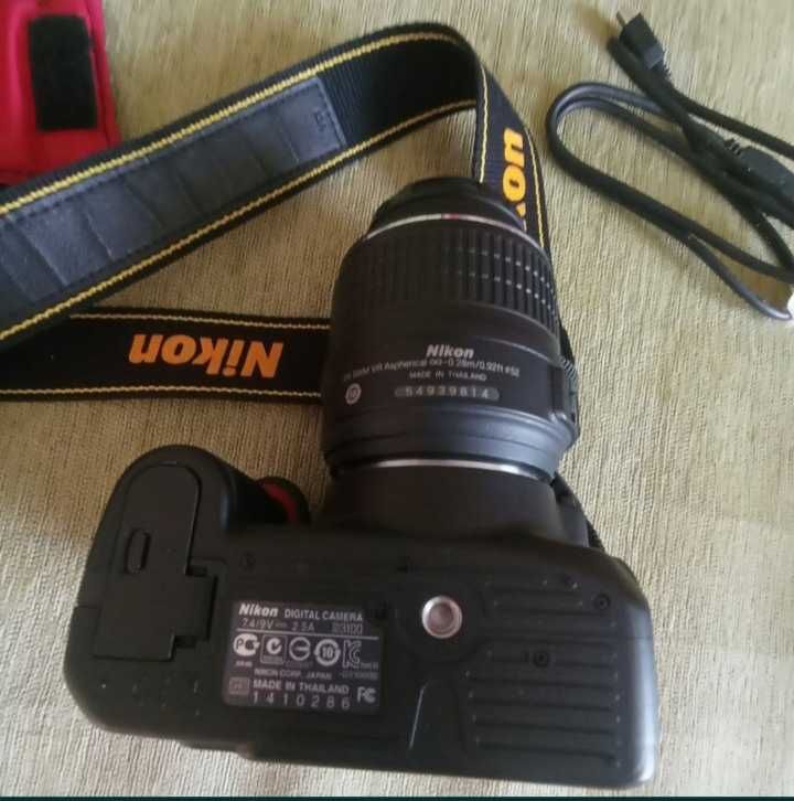 Продам фотоаппарат Nikon D3100