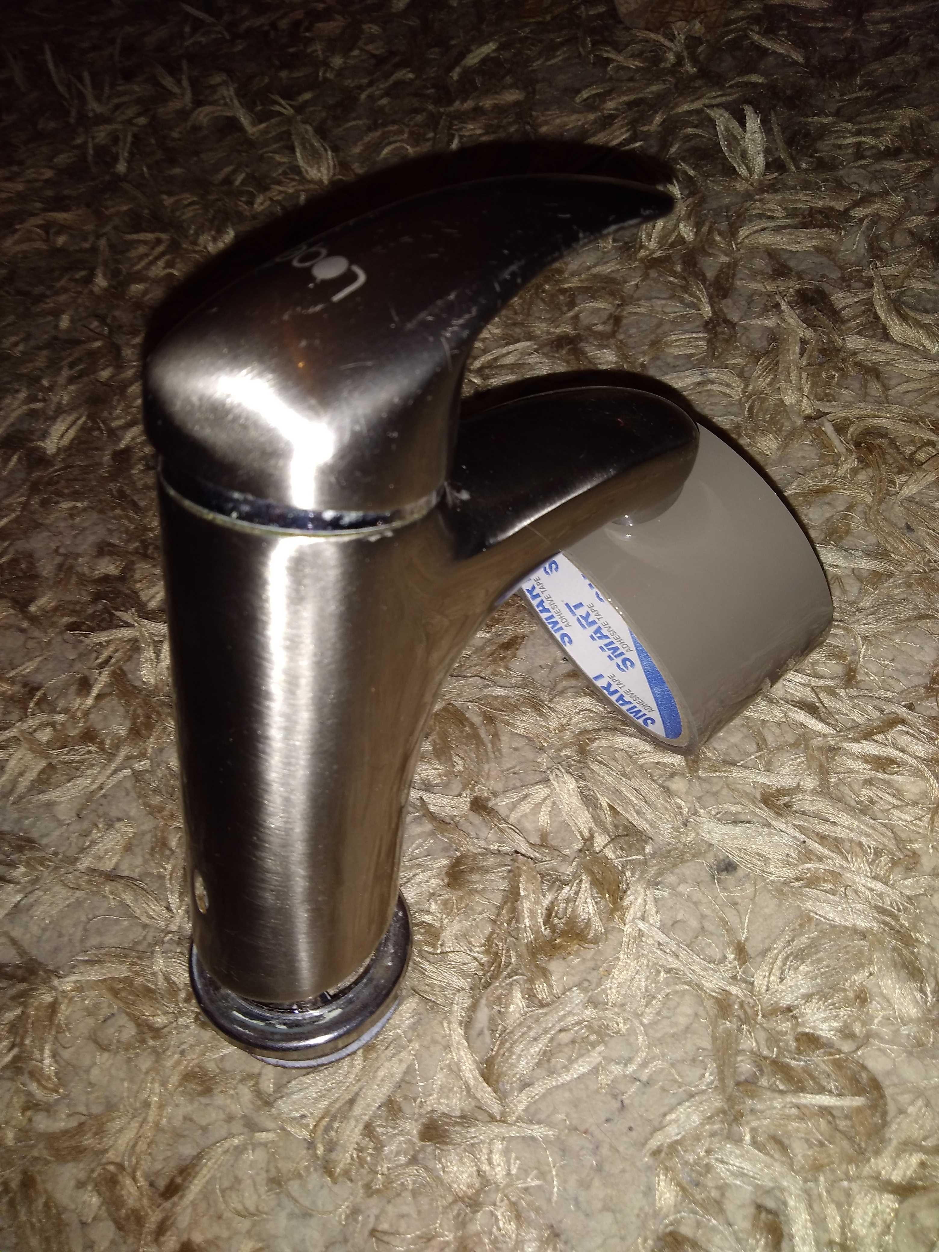 Kran / bateria łazienkowa do umywalki