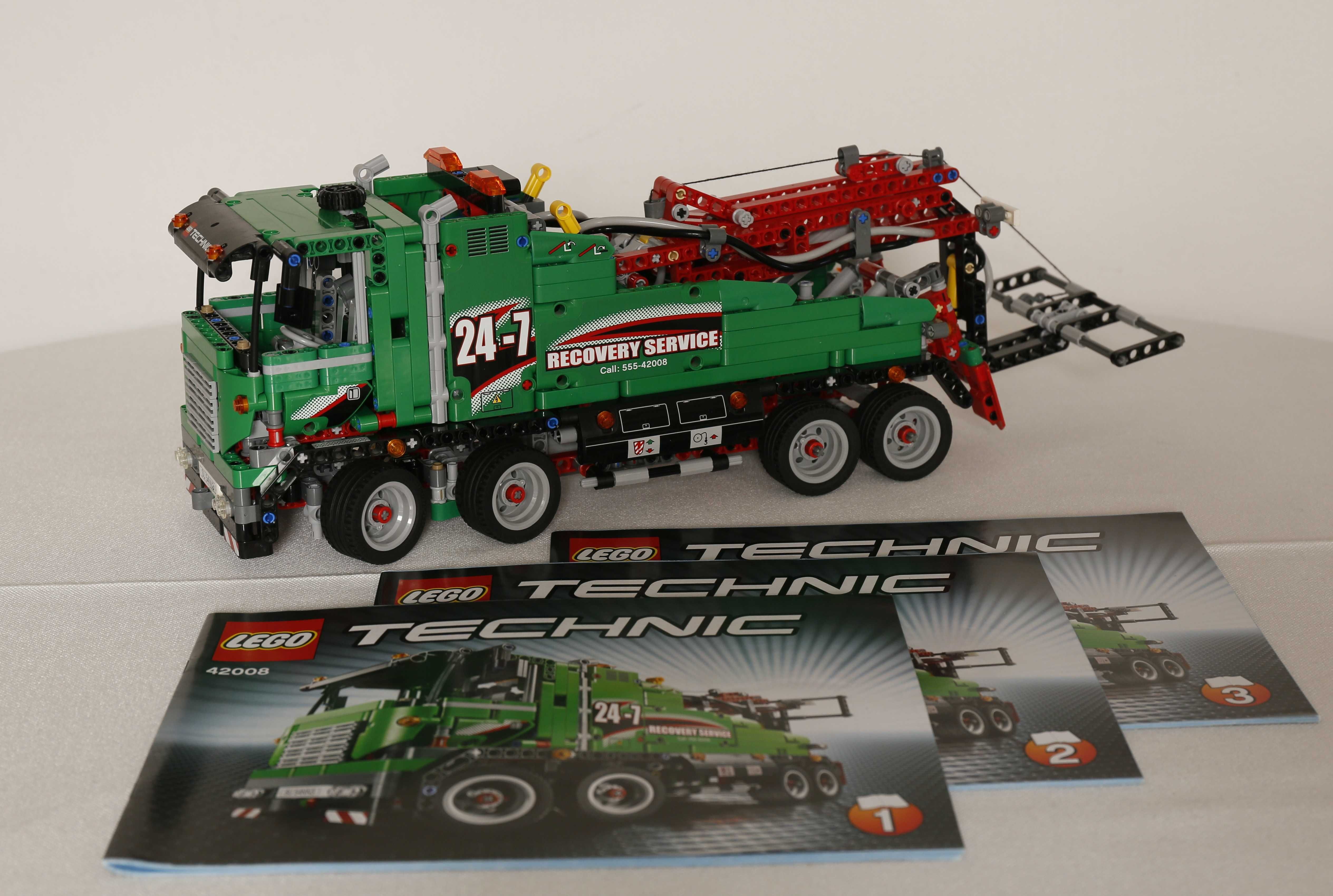 Lego Technic 42008 Service Truck / Ciężarówka holownik