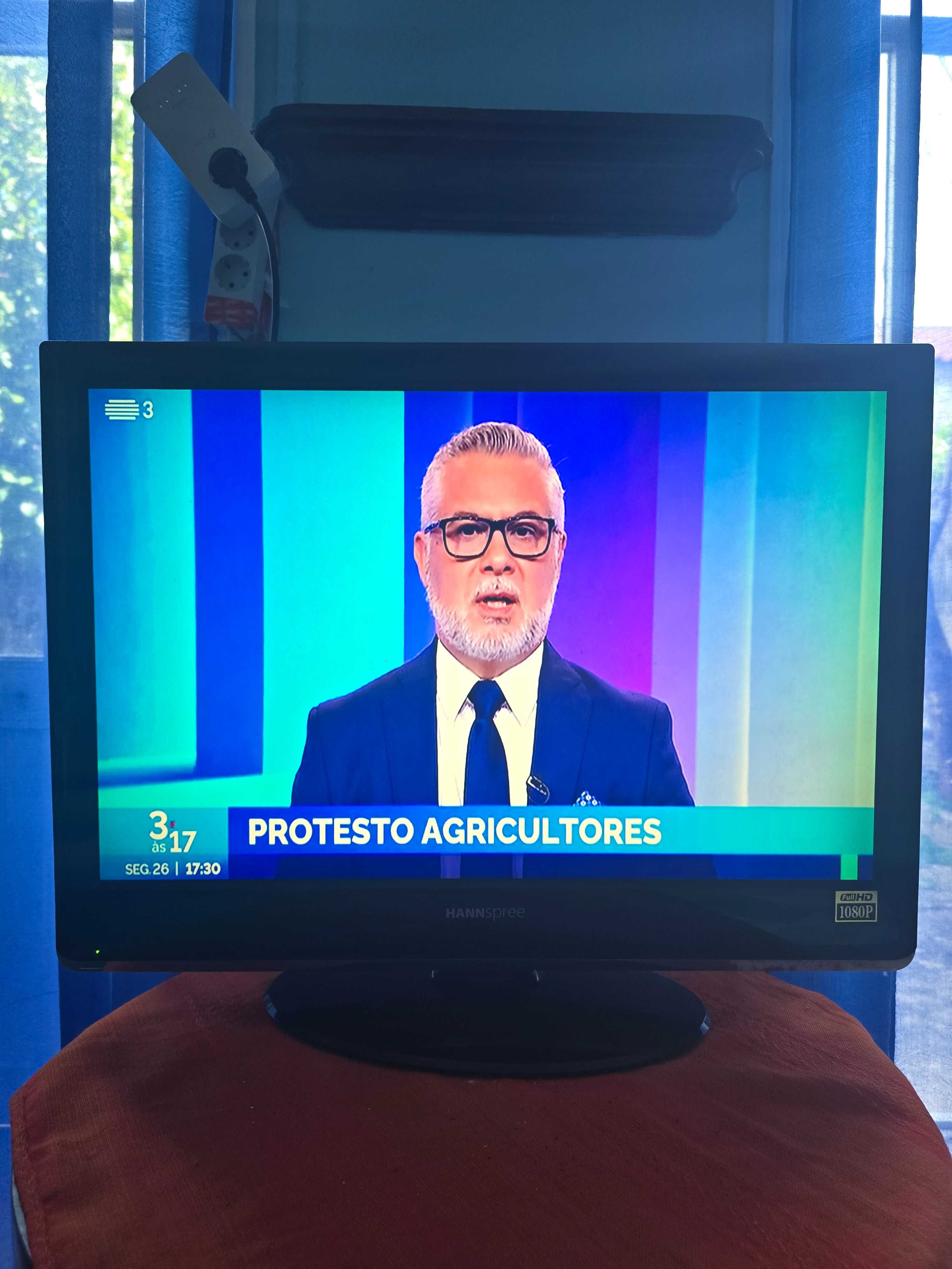 Tv LCD HANNSPREE sj28dmbb 28'Pol 2 Mao Como Nova