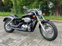 Honda Shadow VT 750 Black widow