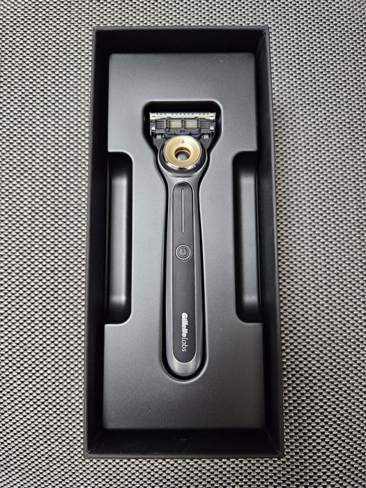 Станок бритва Gillette Labs heated razor