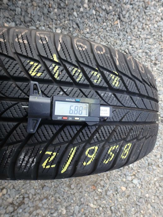 225/60r18 225/60/18 Bridgestone Blizzak LM001 BMW Z/958