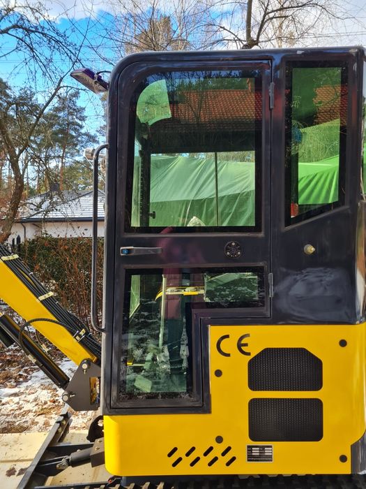 Sprzedam Minikoparkę