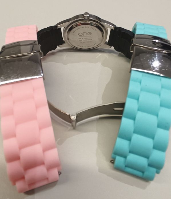 Relógio ONE com 3 braceletes – Estilo para todos os dias!