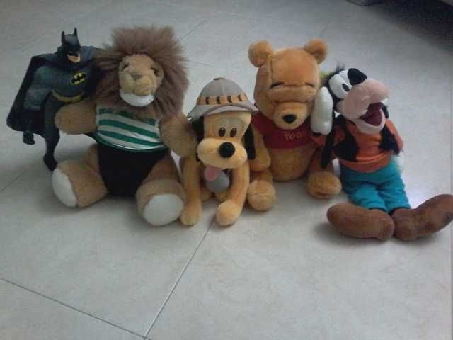 Bonecos Disney