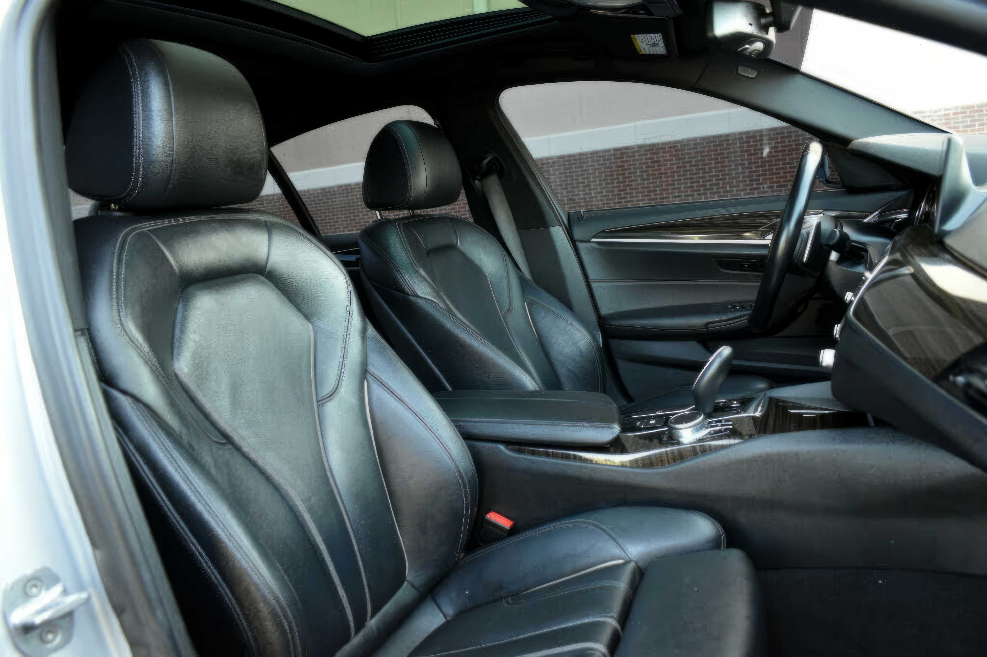 2019 BMW 5 Series 530i