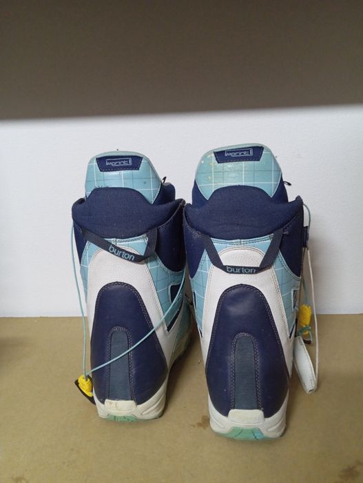 Buty snowboardowe Burton mint 40.5 snowboard 40 damskie