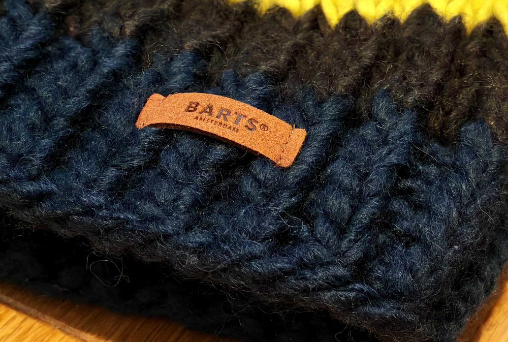 Czapka Barts Dillen Beanie 4021 one size z pomponem - nie noszona