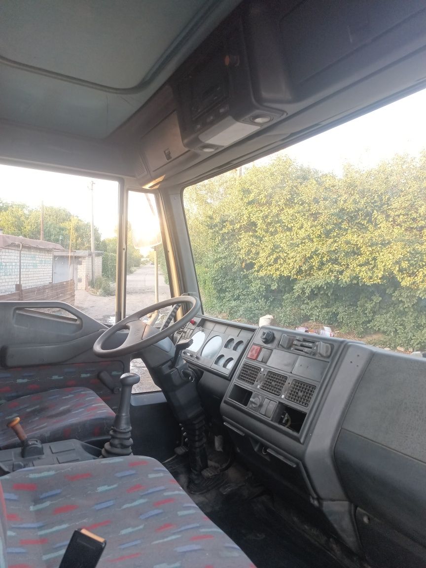 Продам хозяйский маніпулятор IVECO Euro Cargo