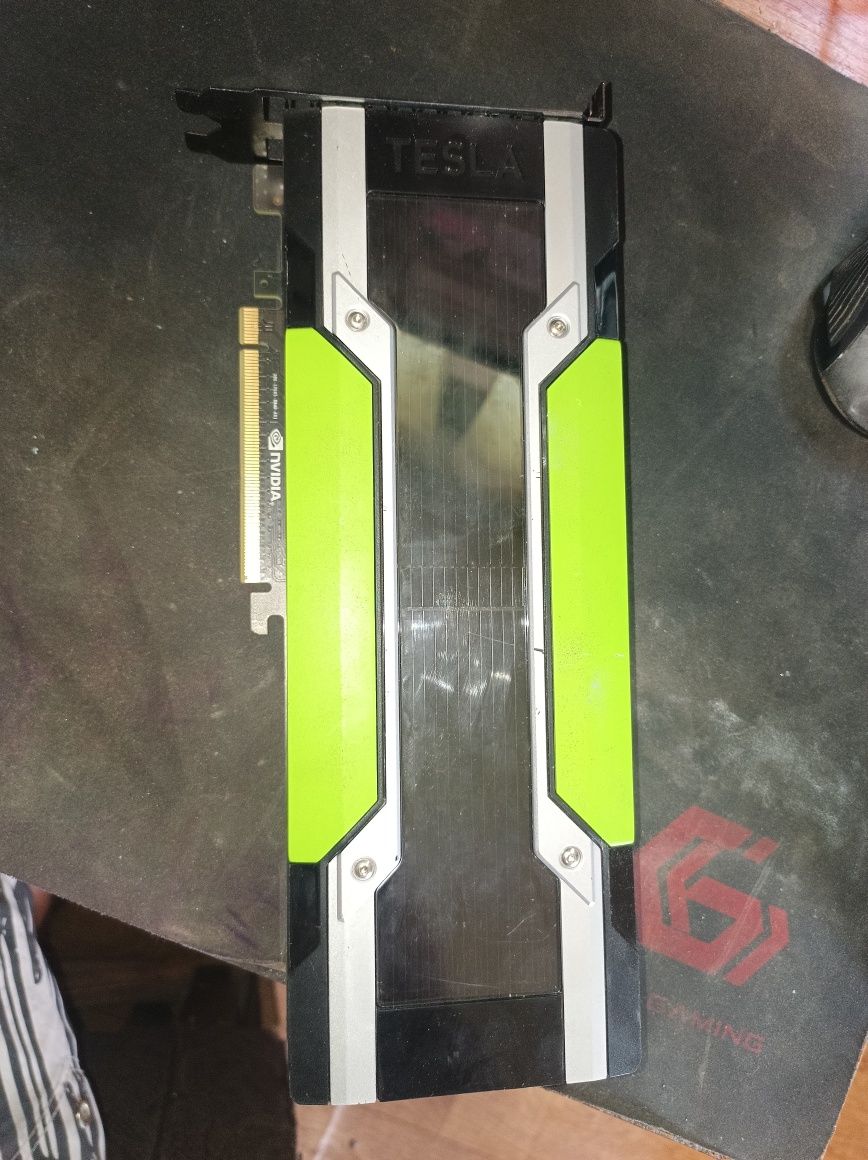 Tesla M10 32GB робоча