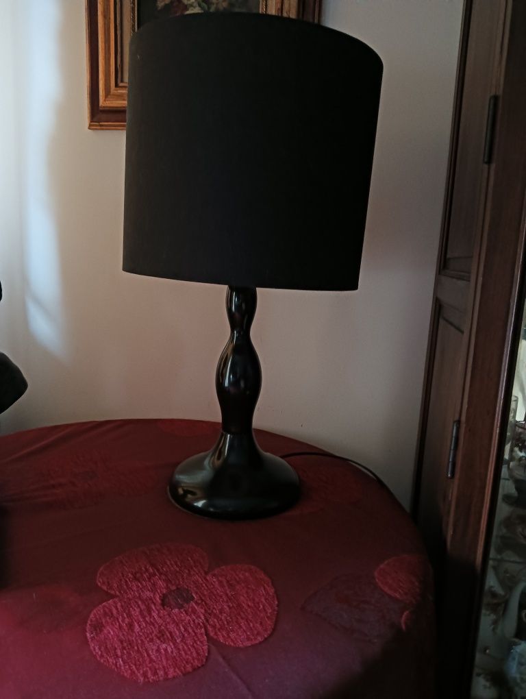 Candeeiro de mesa