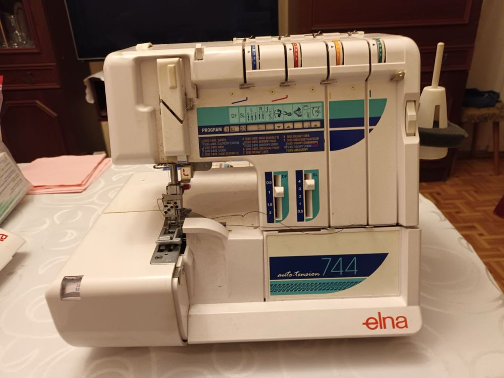 Maszyna do szycia elna 744 overlock