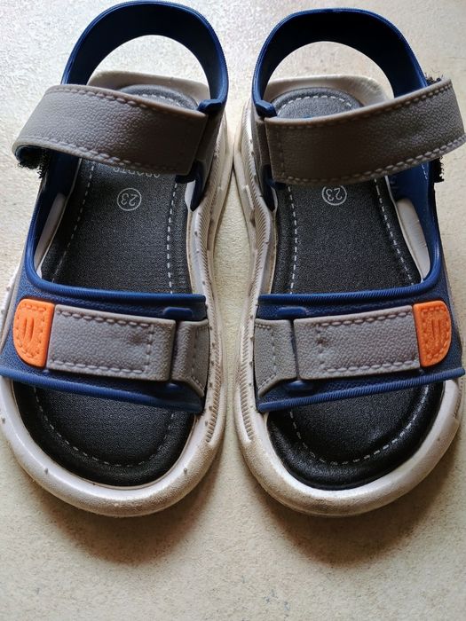 Sandały chłopięce rozmiar 23