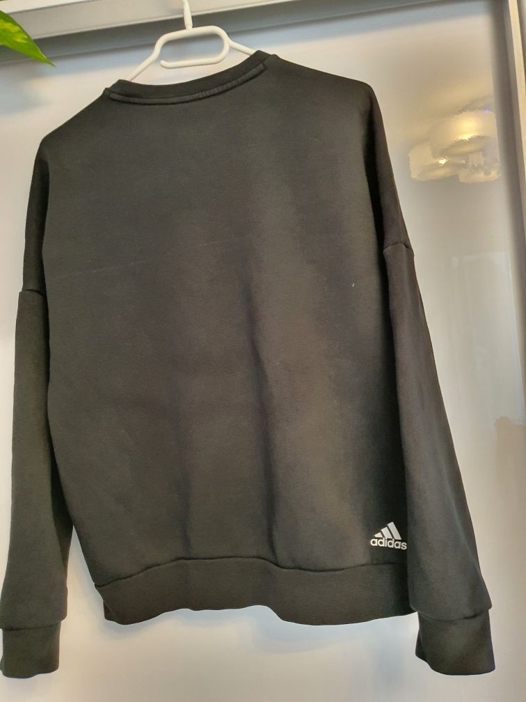 Bluzą adidas dla chłopaka