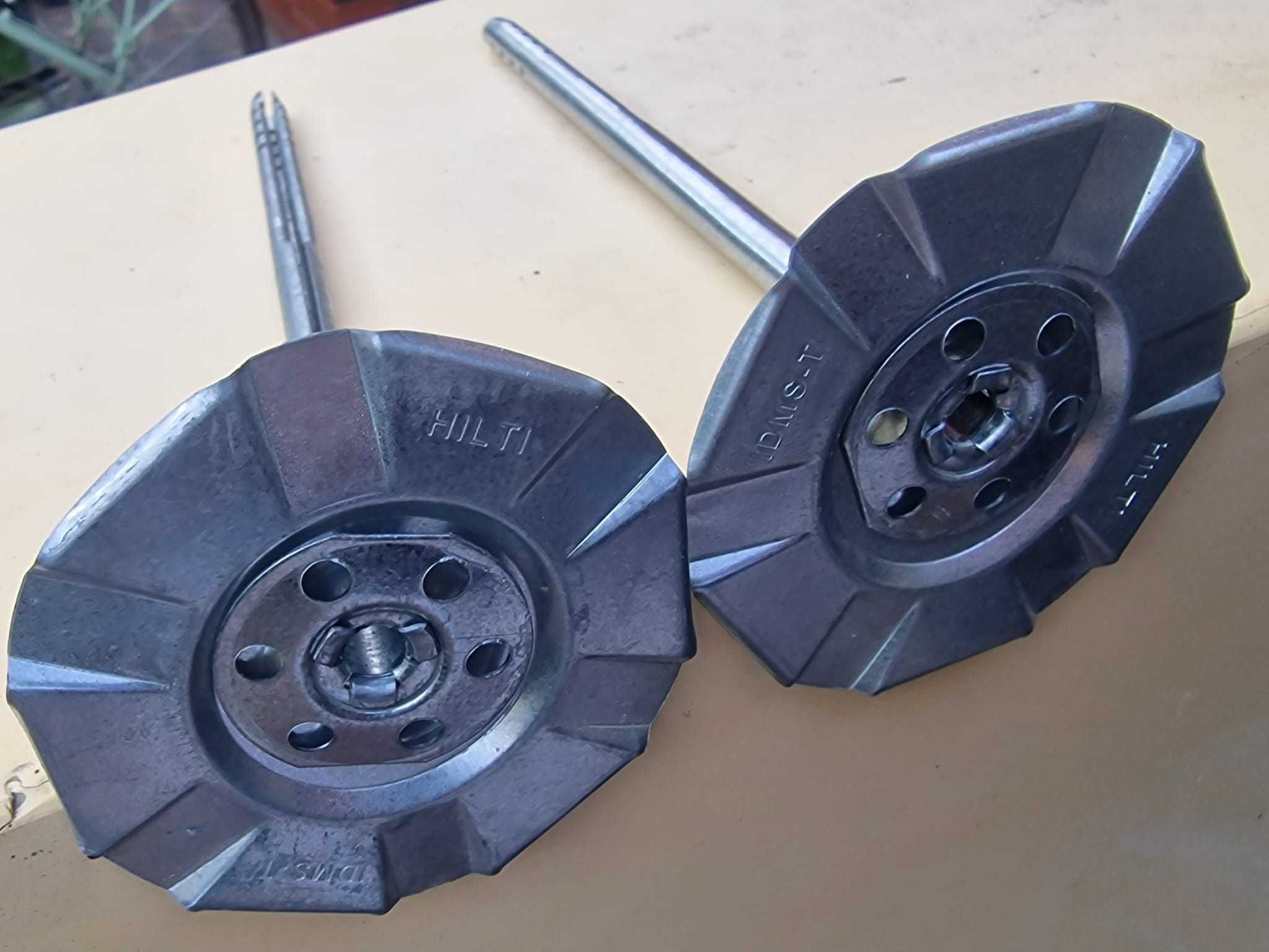 HILTI IDMS 12/15 #45358 (trzpień izolacyjny)
