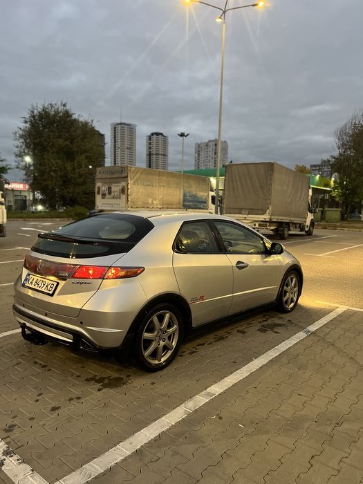 Honda Civic 5d 1,8 Robot