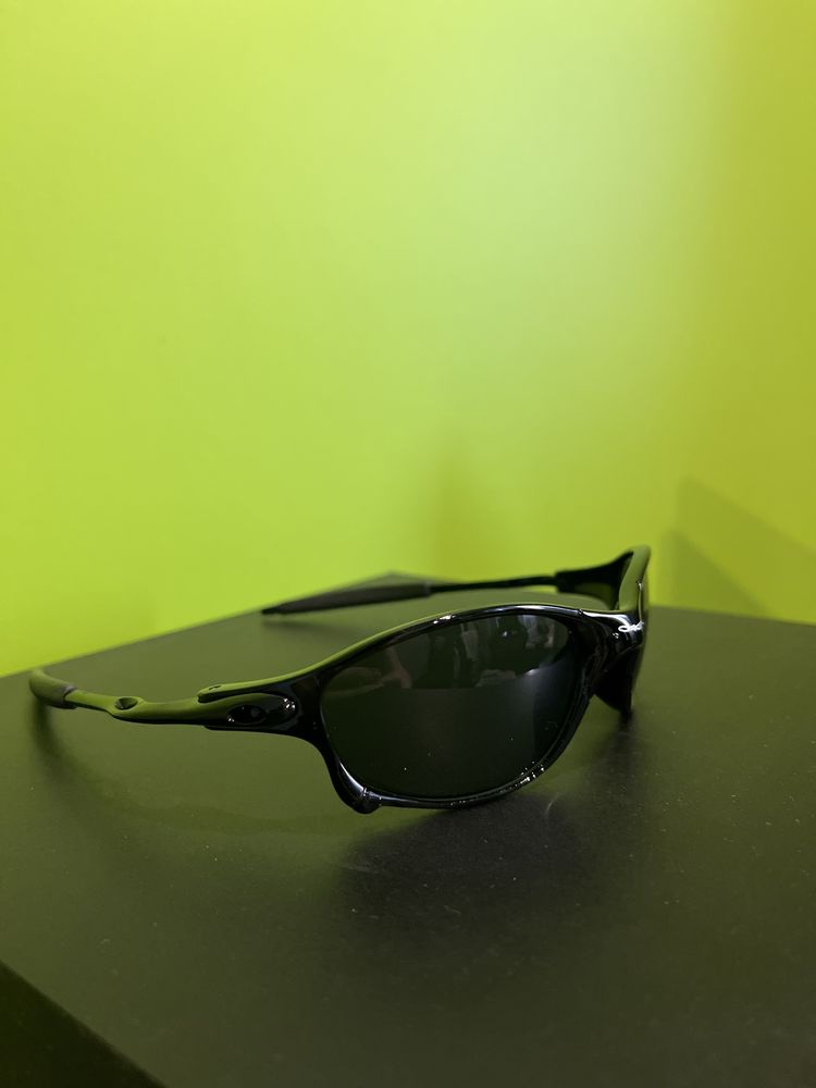 Oakley Suglasses (black)