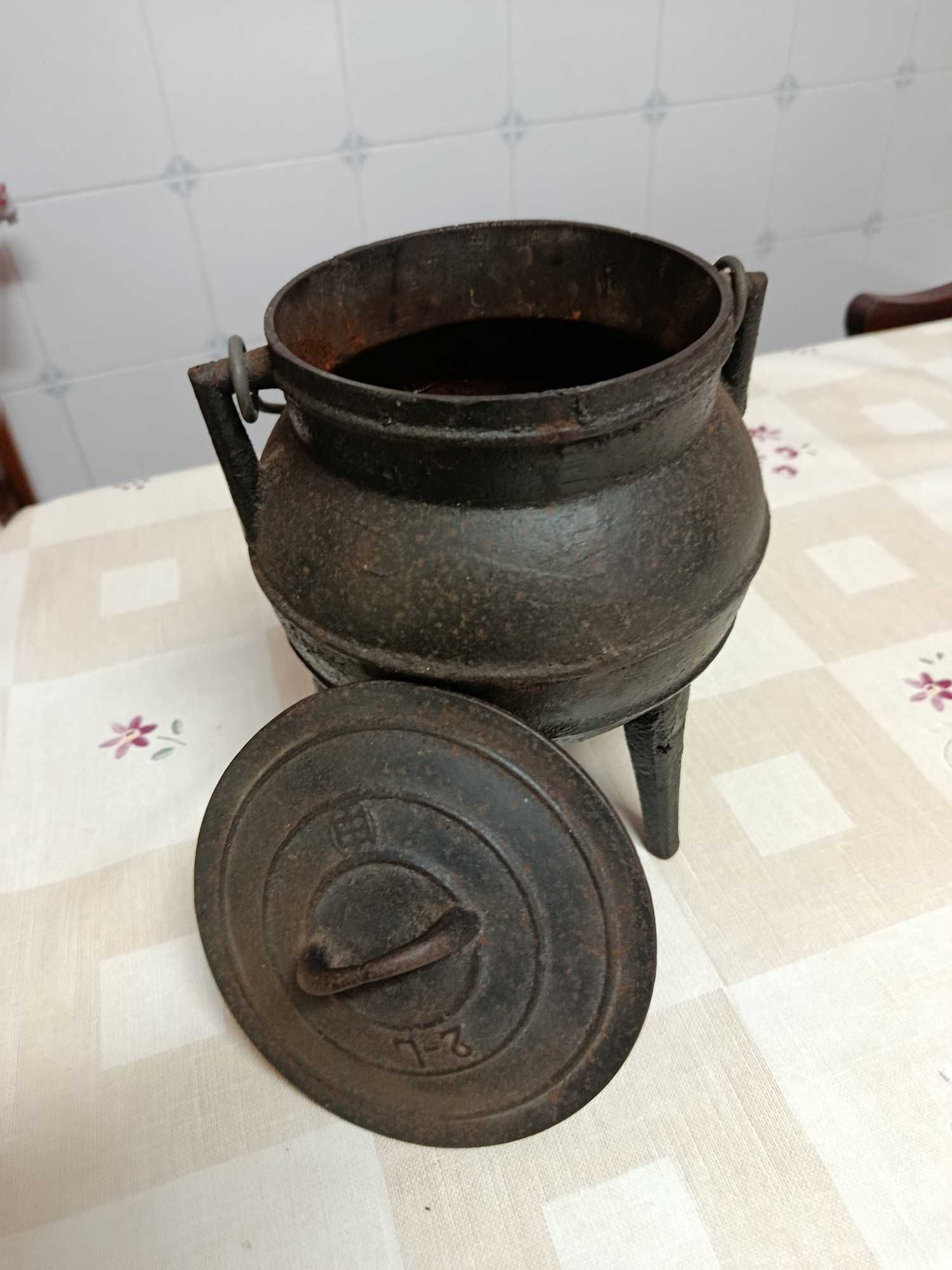 Panela de Ferro Fundido